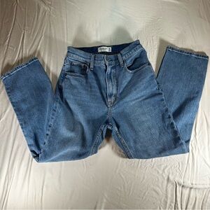Abercrombie and Fitch jeans ankle straight ultra high rise size 26 short 2 short